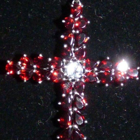7.49CTS GARNET & WHITE TOPAZ SS CROSS PENDANT GOTH VICTORIAN LE 40 - Picture 3 of 9